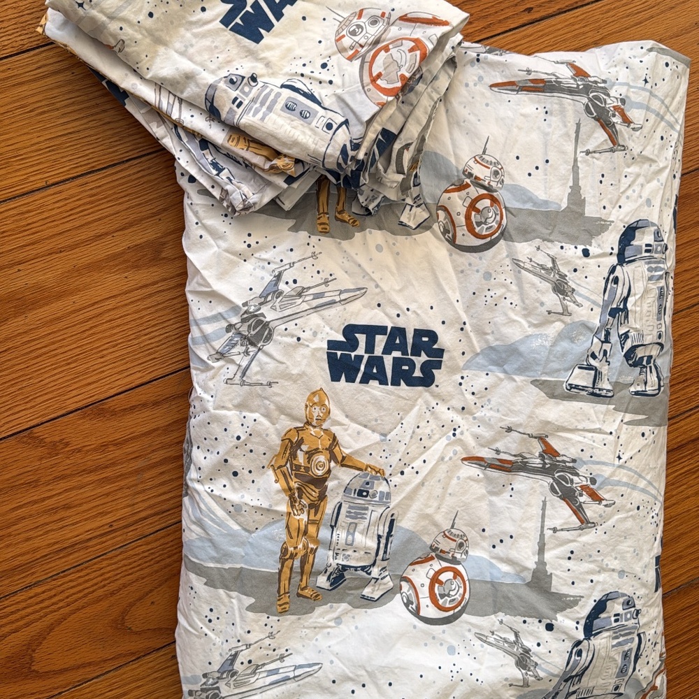 Pottery Barn Star Wars duvet, sheets, and shams